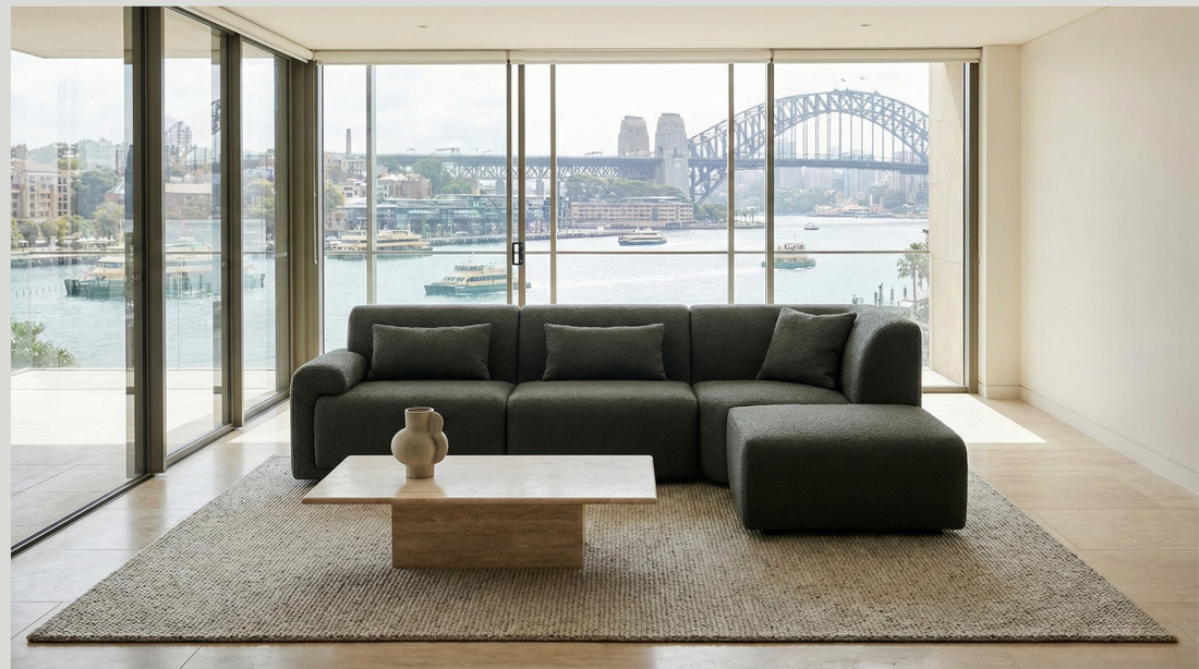 4 Seater Comma Sofa