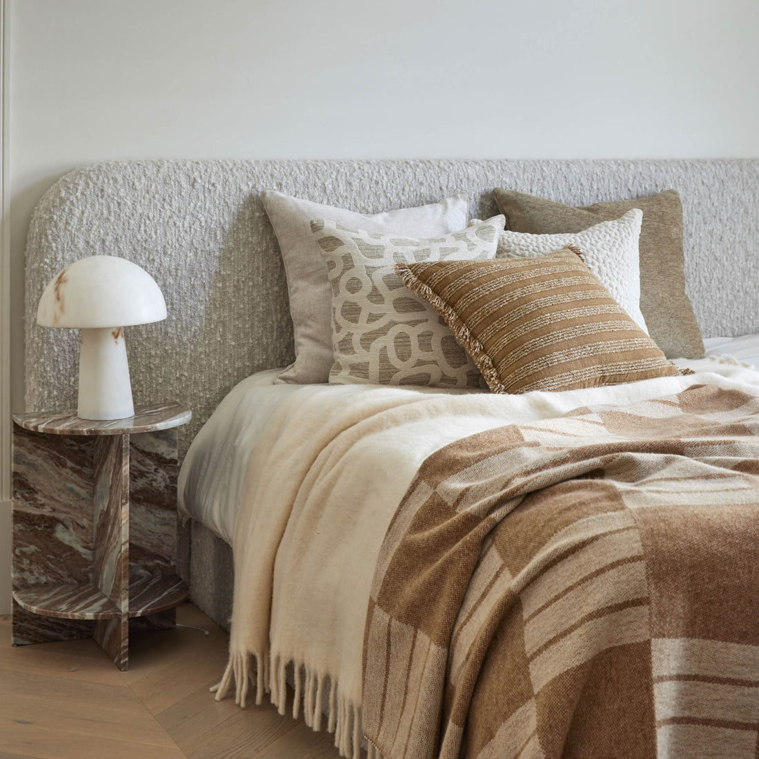 Ivory Fringe Throw, 130x170cm